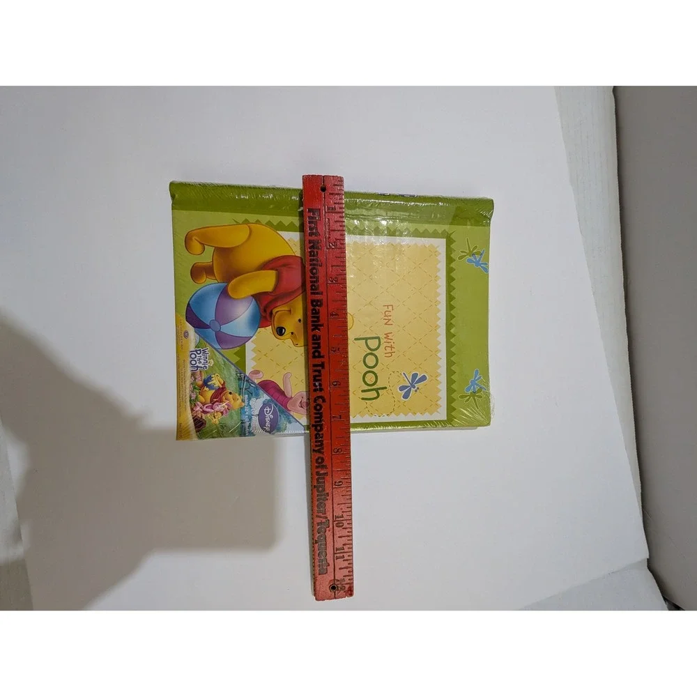 Disney Winnie the Pooh Fun with Pooh Photo Album Holds 32 4x6 Photos New Sealed